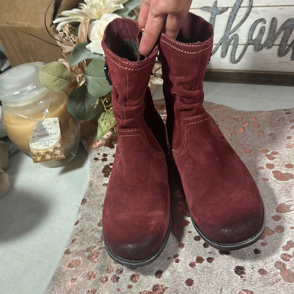 Earth leather booties